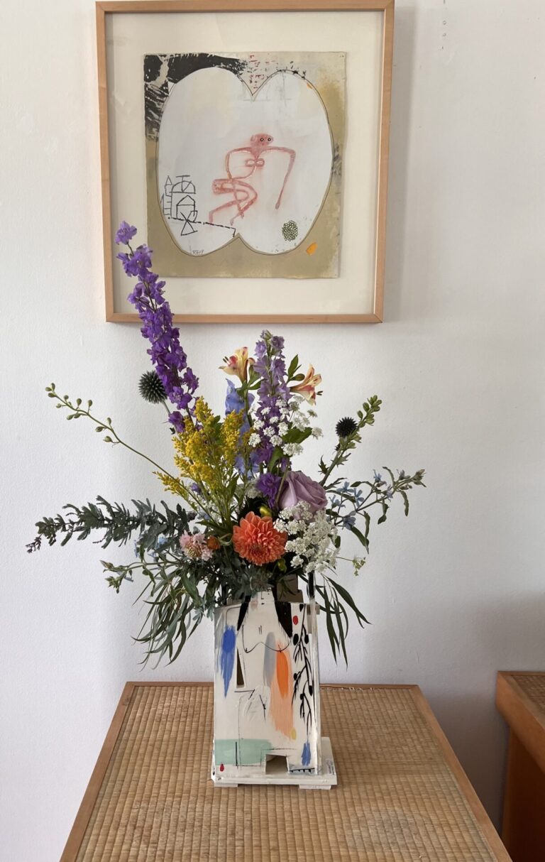 Brady Vase /flowers Dottie
