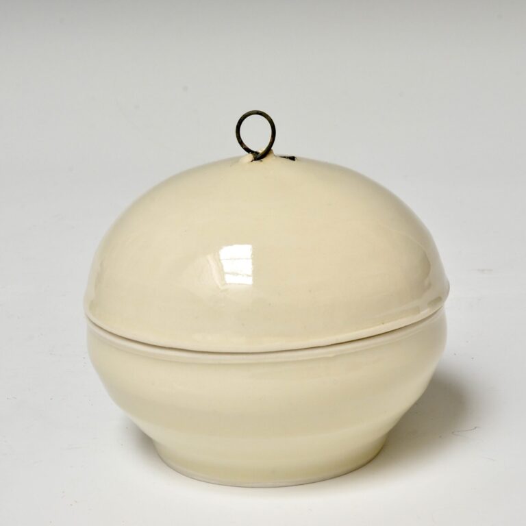 Sandy Simon  Jar